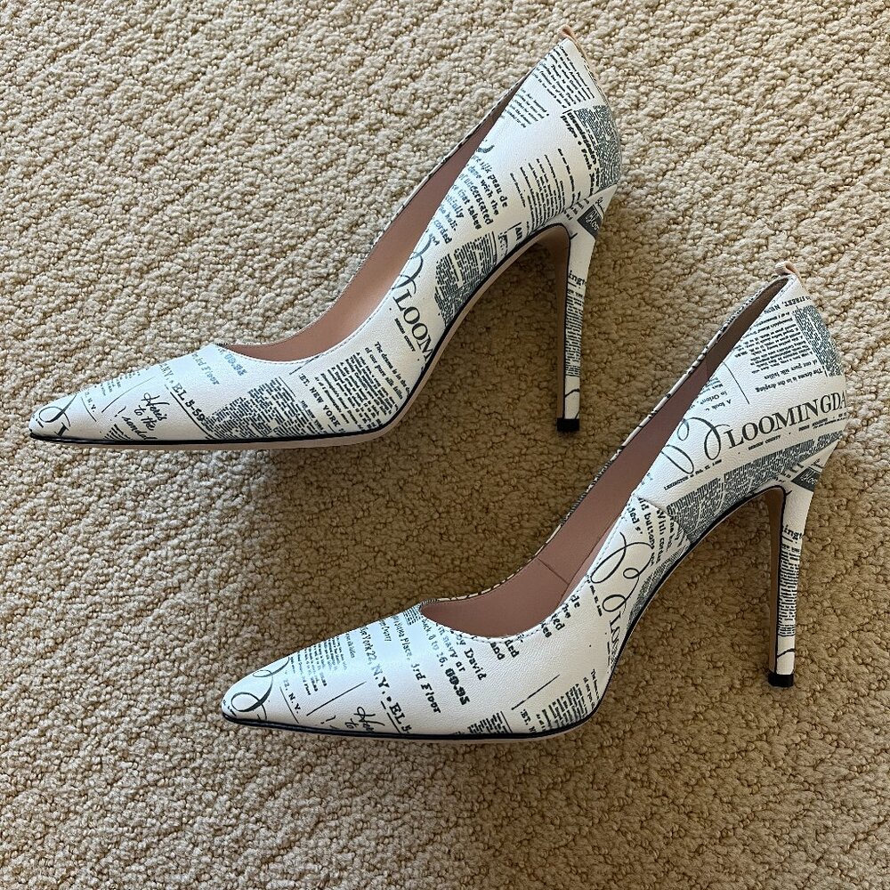 SJP by Sarah Jessica Parker Fawn Bloomingdales Newsprint NIB Size 38-US8.